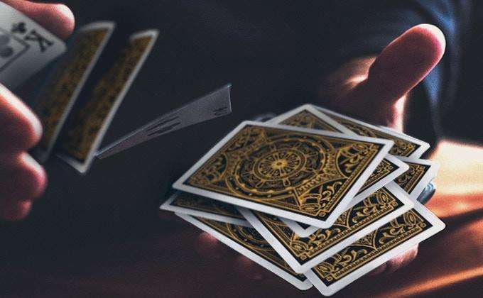 1174-black-tales-playing-cards-uspcc-1.jpg