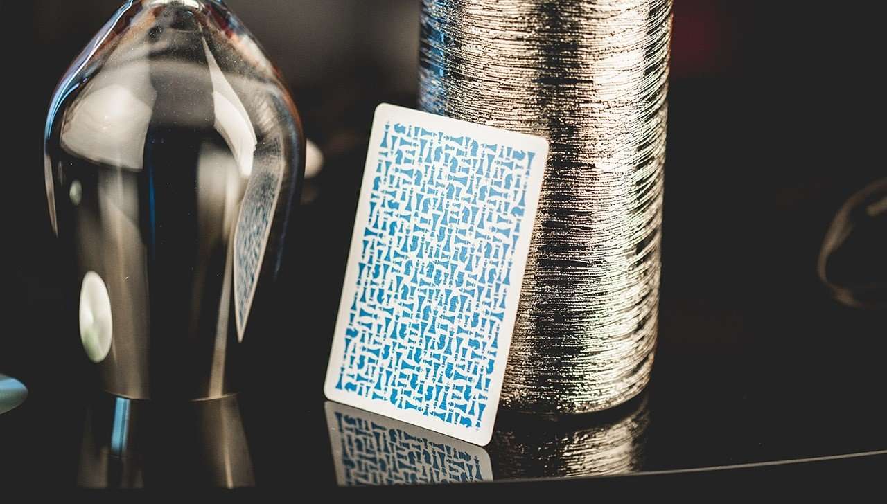 1226-blue-knights-playing-cards-cartamundi-1.jpg