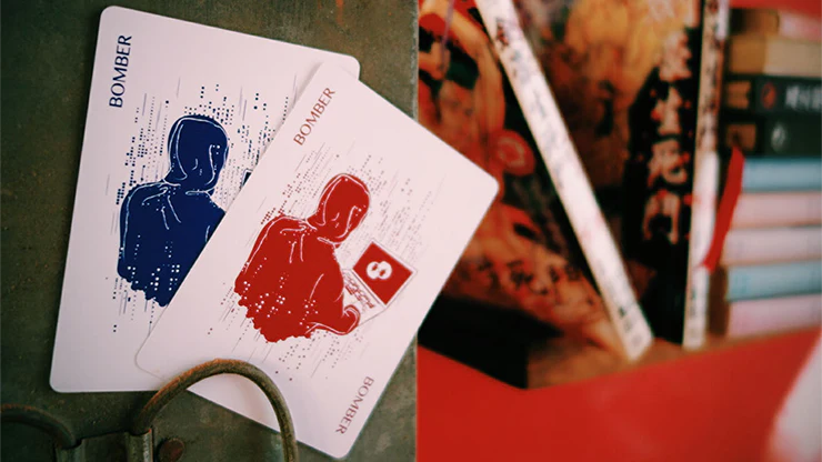 1253-bomber-collector-s-2-deck-set-blue-red-playing-cards-1.jpg