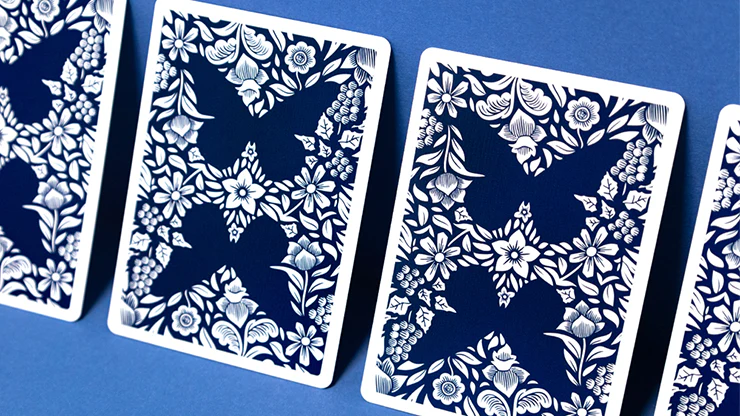 1376-butterfly-worker-marked-playing-cards-blue-cartamundi-1.webp
