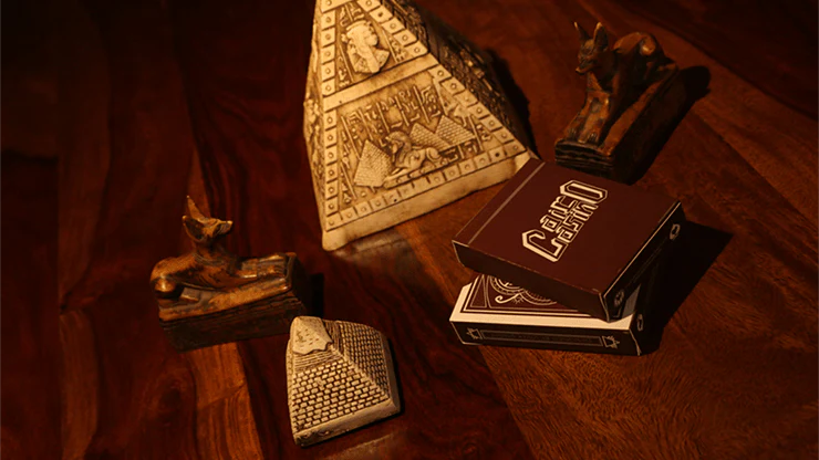 1389-cairo-casino-plastic-playing-cards-cartamundi-1.jpg