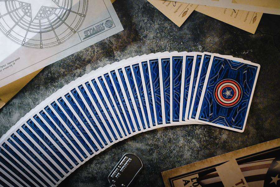 1409-captain-america-deluxe-playing-cards-uspcc-1.jpg
