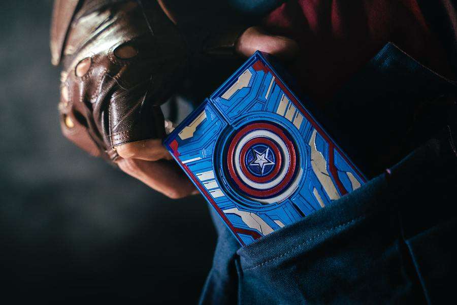 1409-captain-america-deluxe-playing-cards-uspcc-1.jpg