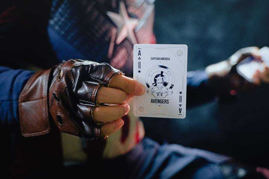 1409-captain-america-deluxe-playing-cards-uspcc-1.jpg