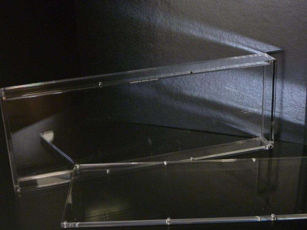 1424-carat-x4-card-case-1.jpg