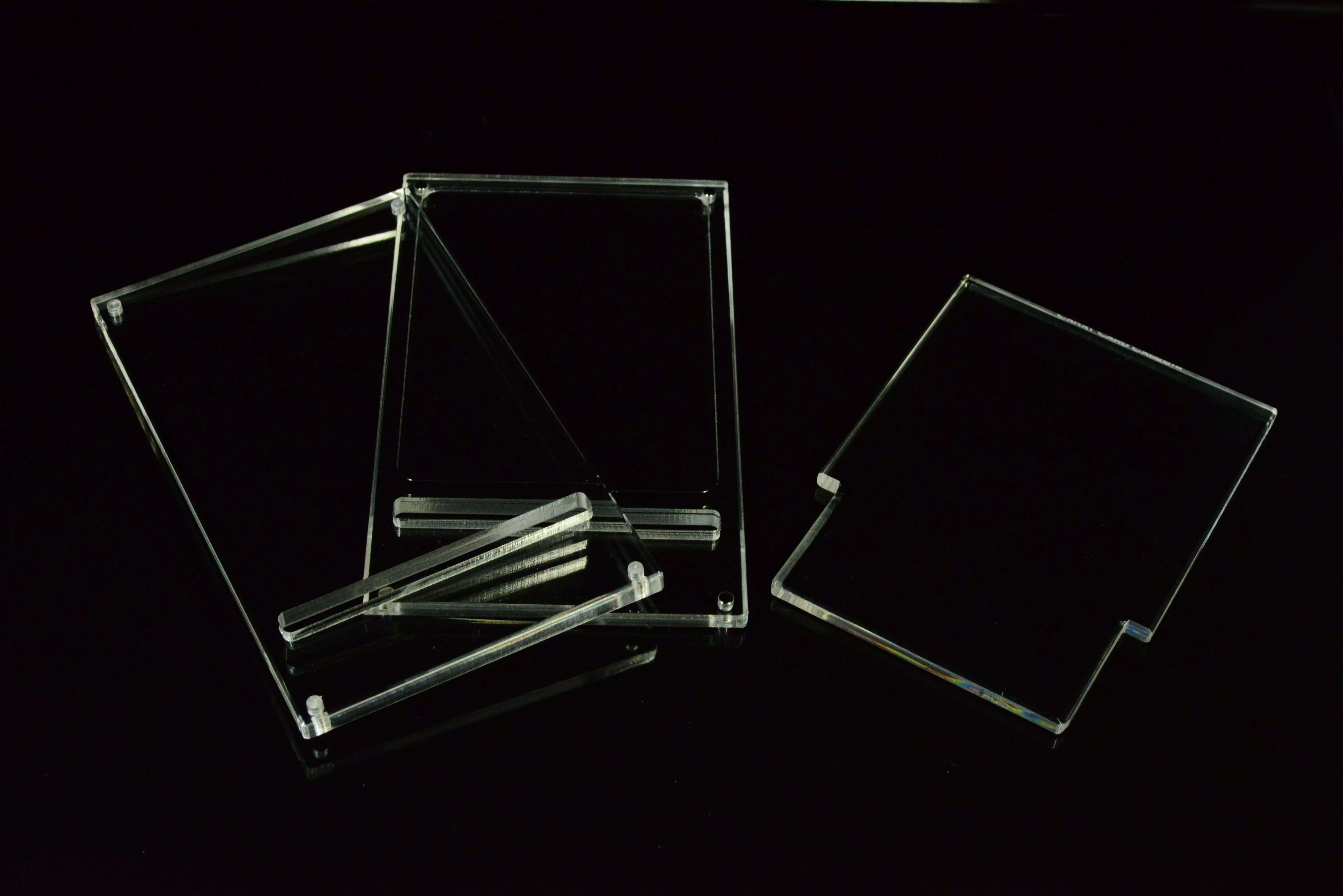 1433-carat-xds-single-card-display-deck-stand-1.webp
