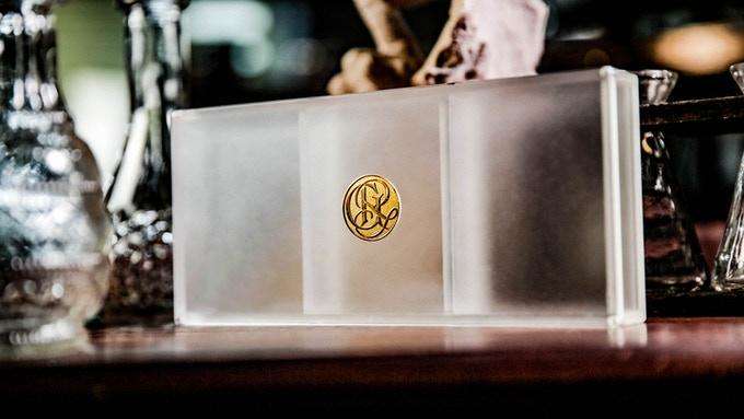 1451-card-college-luxury-3-deck-set-in-acrylic-box-uspcc-1.jpg