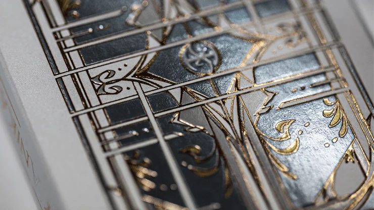 1459-card-masters-precious-metal-white-deluxe-playing-cards-uspcc-1.jpg