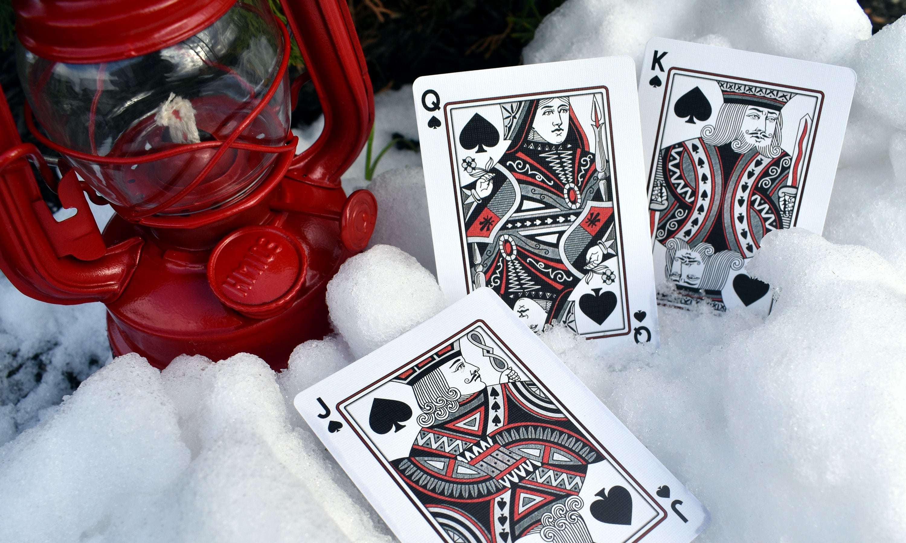 1467-cardinals-poker-playing-cards-lpcc-1.jpg
