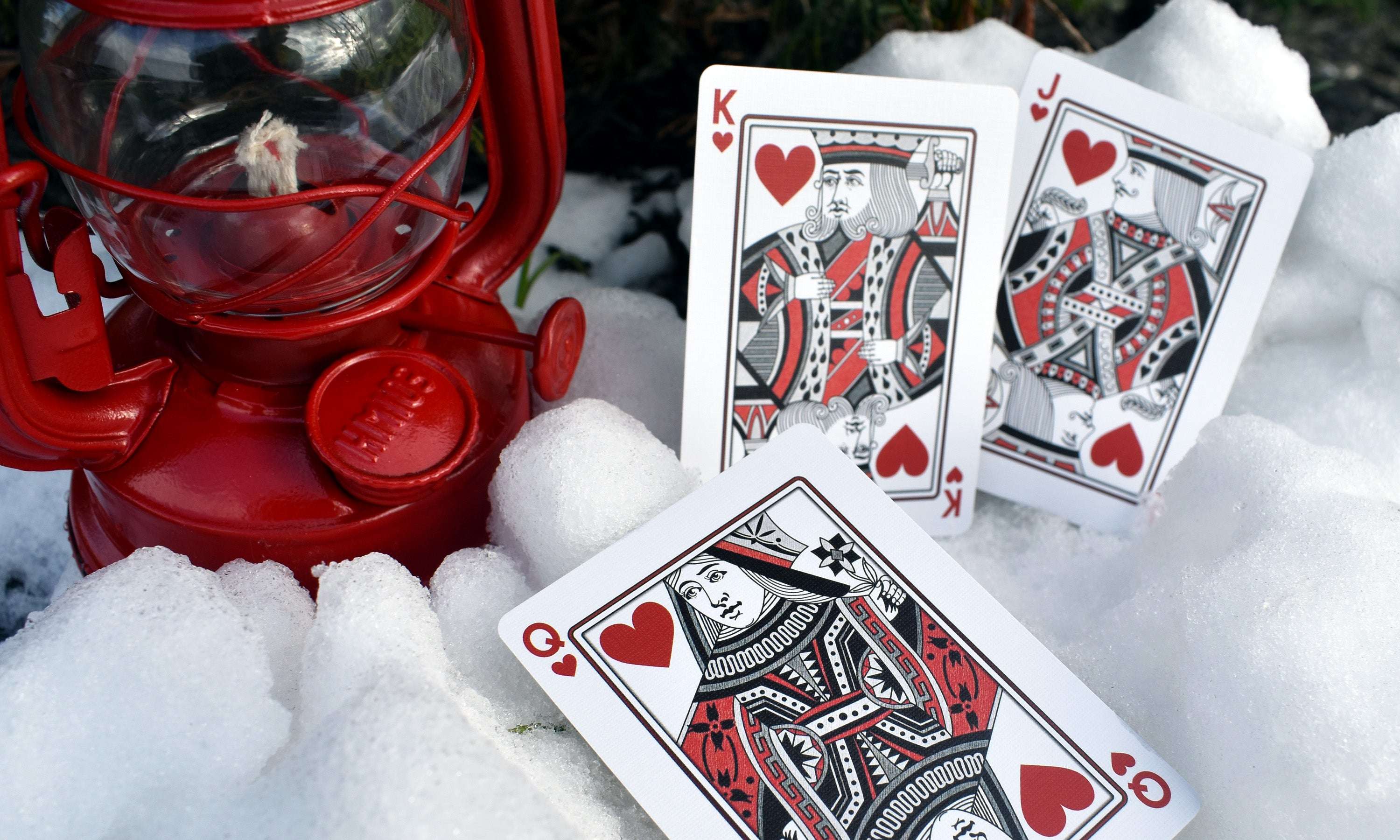 1467-cardinals-poker-playing-cards-lpcc-1.jpg