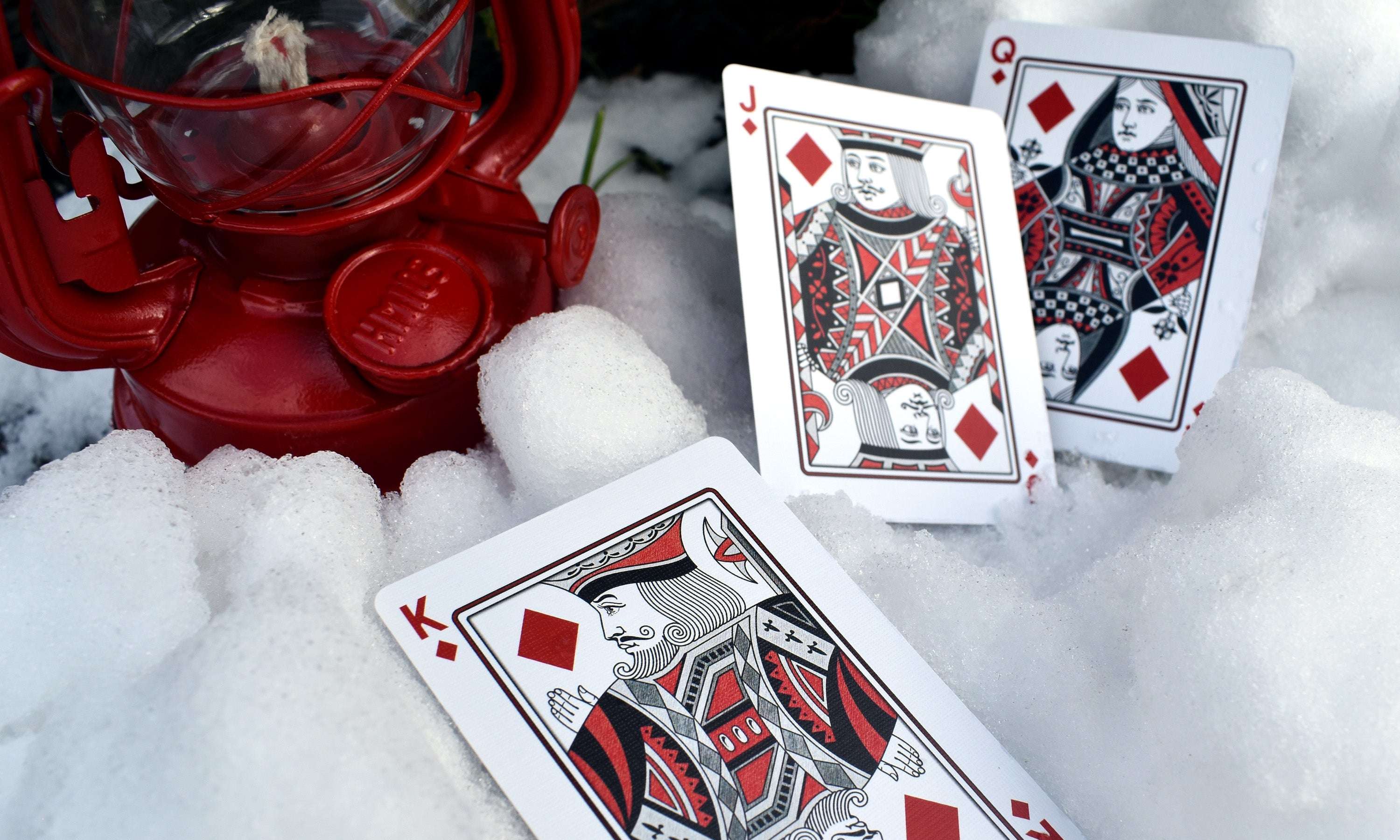 1467-cardinals-poker-playing-cards-lpcc-1.jpg