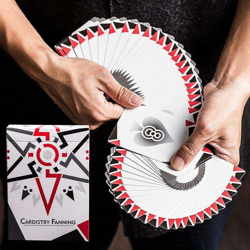 1486-cardistry-fanning-white-playing-cards-uspcc-1.webp