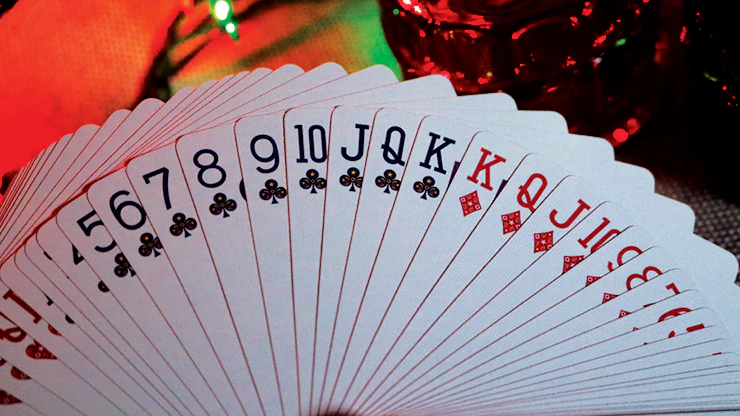 1508-carnival-bicycle-no-seal-playing-cards-1.jpg