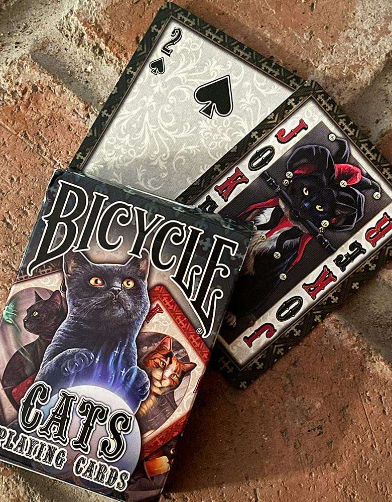 1540-cats-bicycle-playing-cards-1.jpg