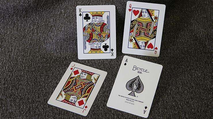 1560-chainless-red-bicycle-playing-cards-1.jpg