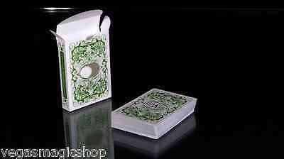 1564-chameleons-green-playing-cards-deck-1.jpg