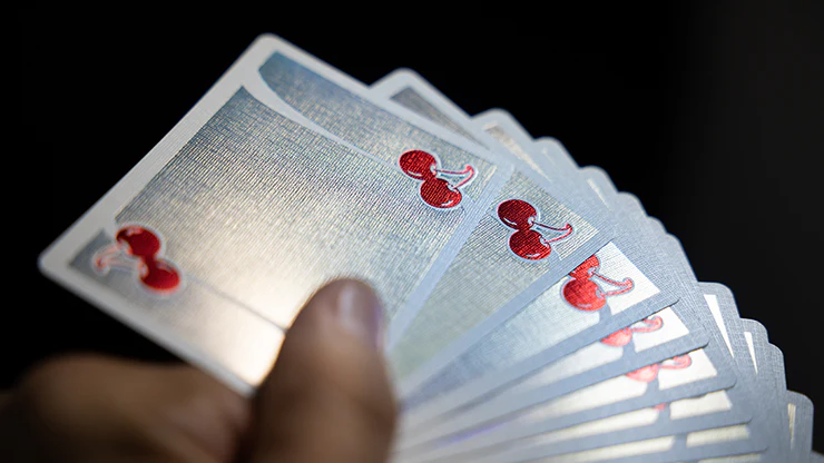1612-cherry-casino-sands-mirage-holographic-world-s-first-double-hot-foil-playing-cards-1.webp