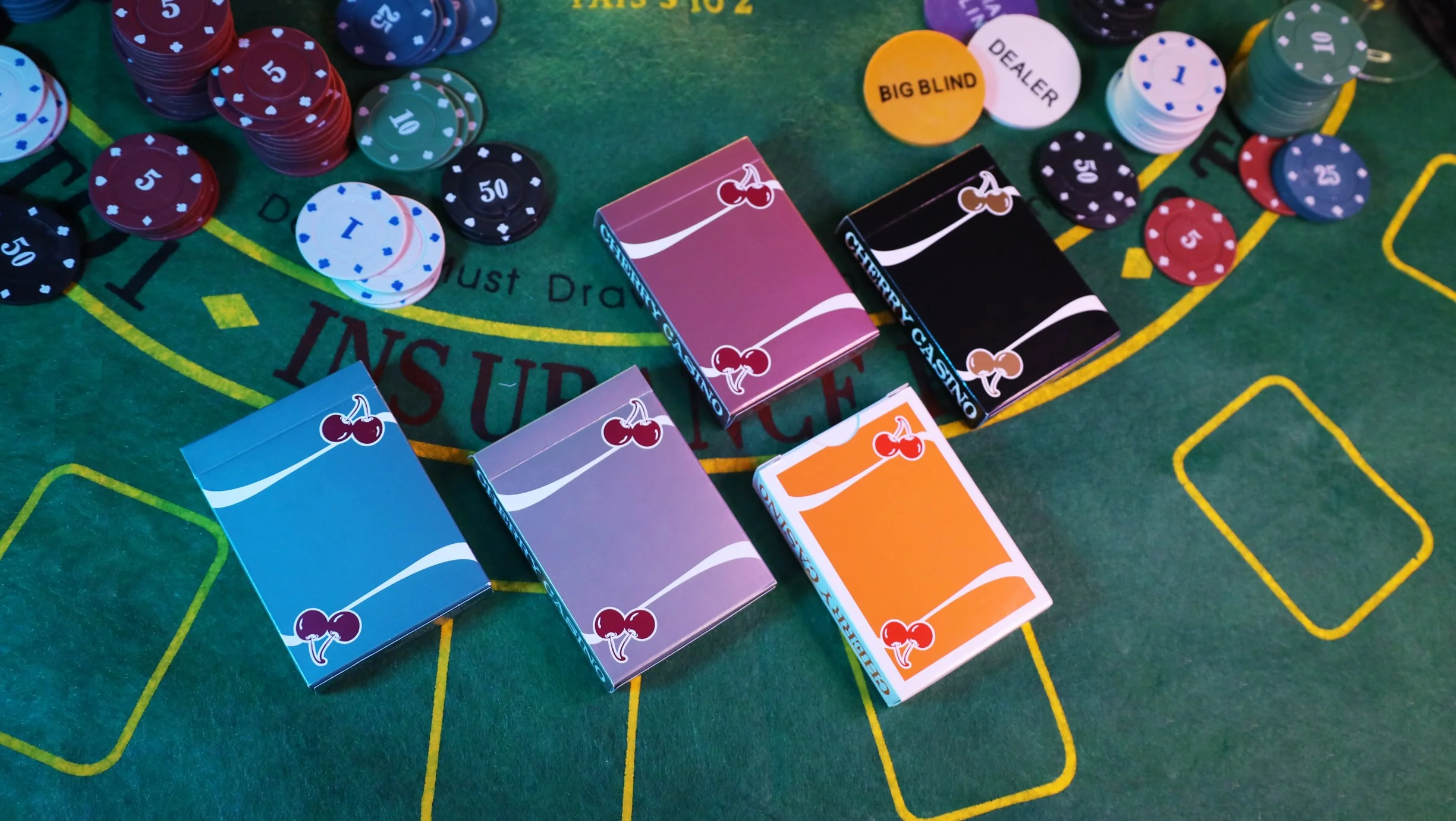 1616-cherry-casino-vibrant-editions-5-deck-set-1.webp