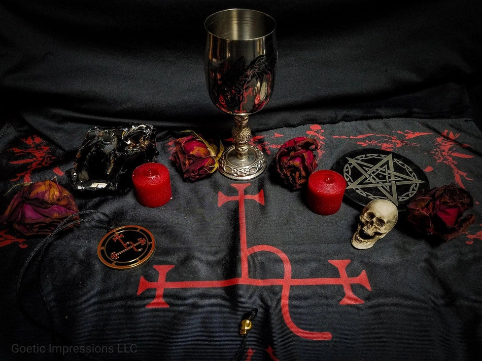 164-lilith-altar-cloth-1.jpg