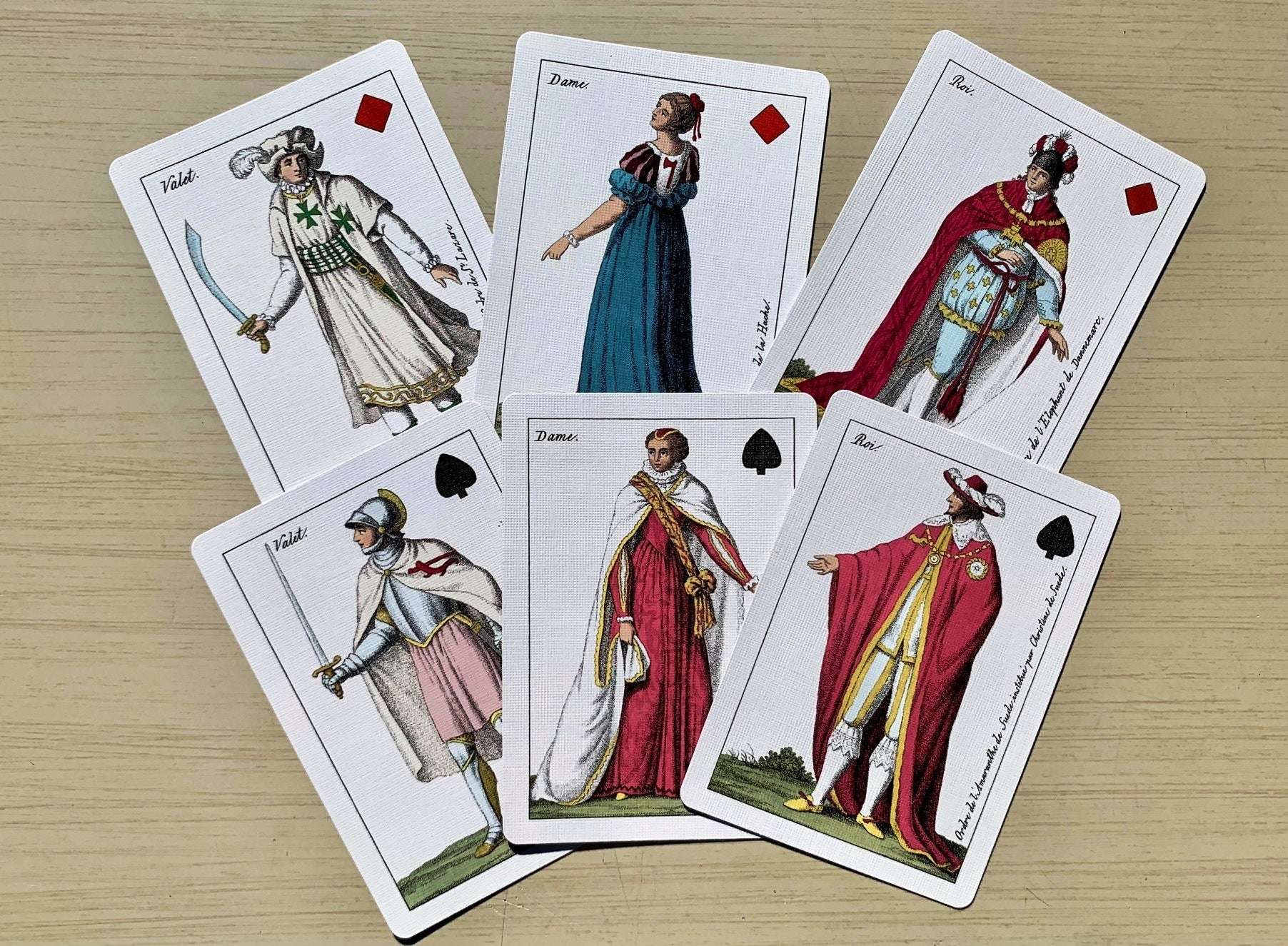 1909-cotta-s-almanac-6-gilded-playing-cards-uspcc-1.jpg