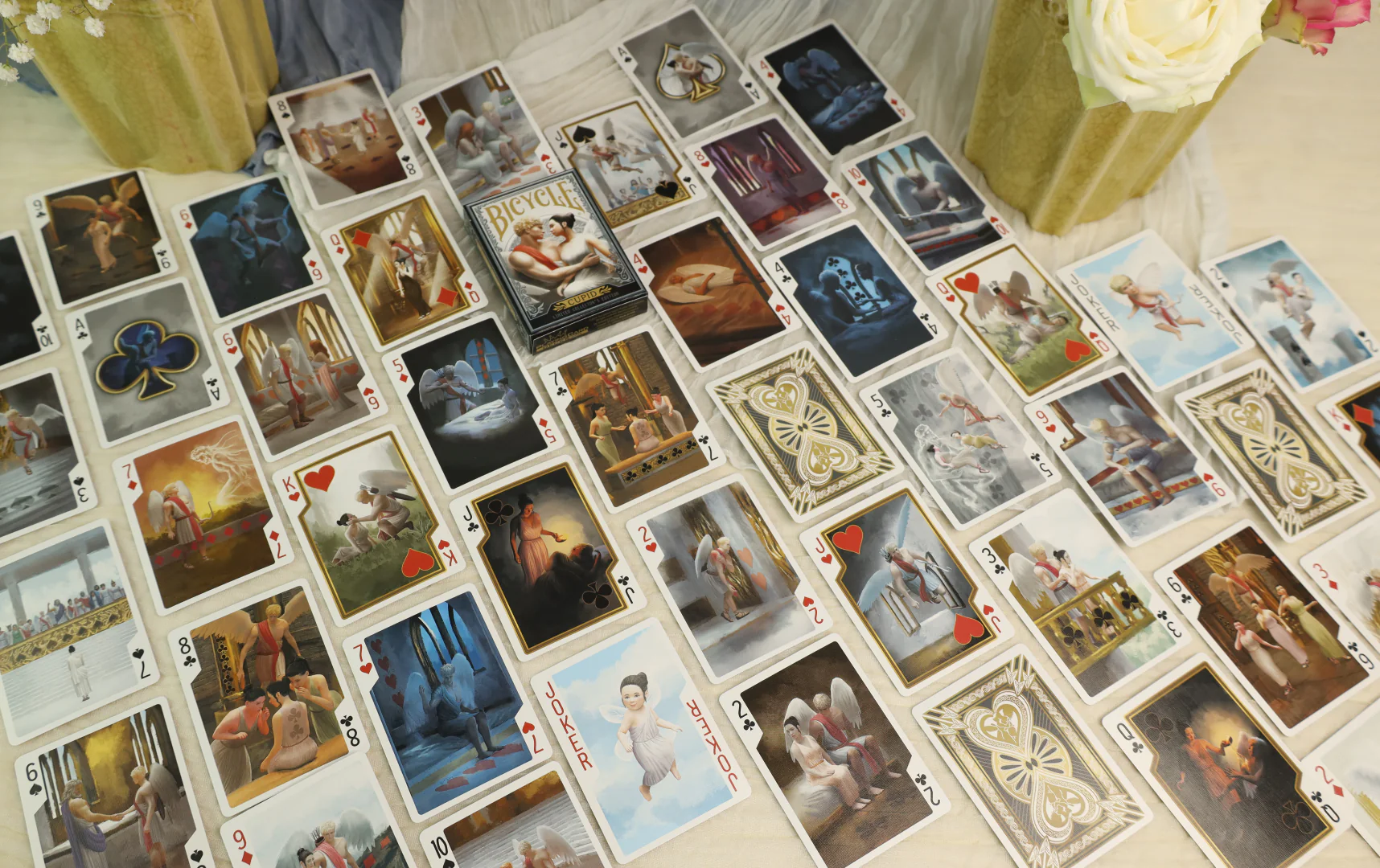 1971-cupid-and-psyche-collector-s-edition-bicycle-playing-cards-1.webp
