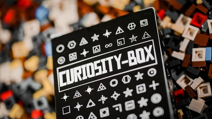 1979-curiosity-box-marked-playing-cards-uspcc-1.webp