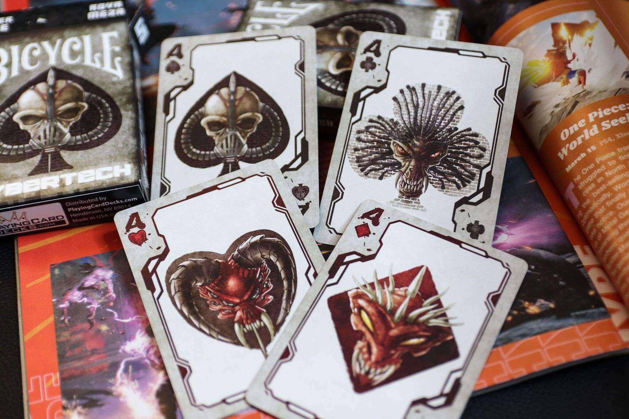 1996-cybertech-silver-gilded-bicycle-playing-cards-1.jpg