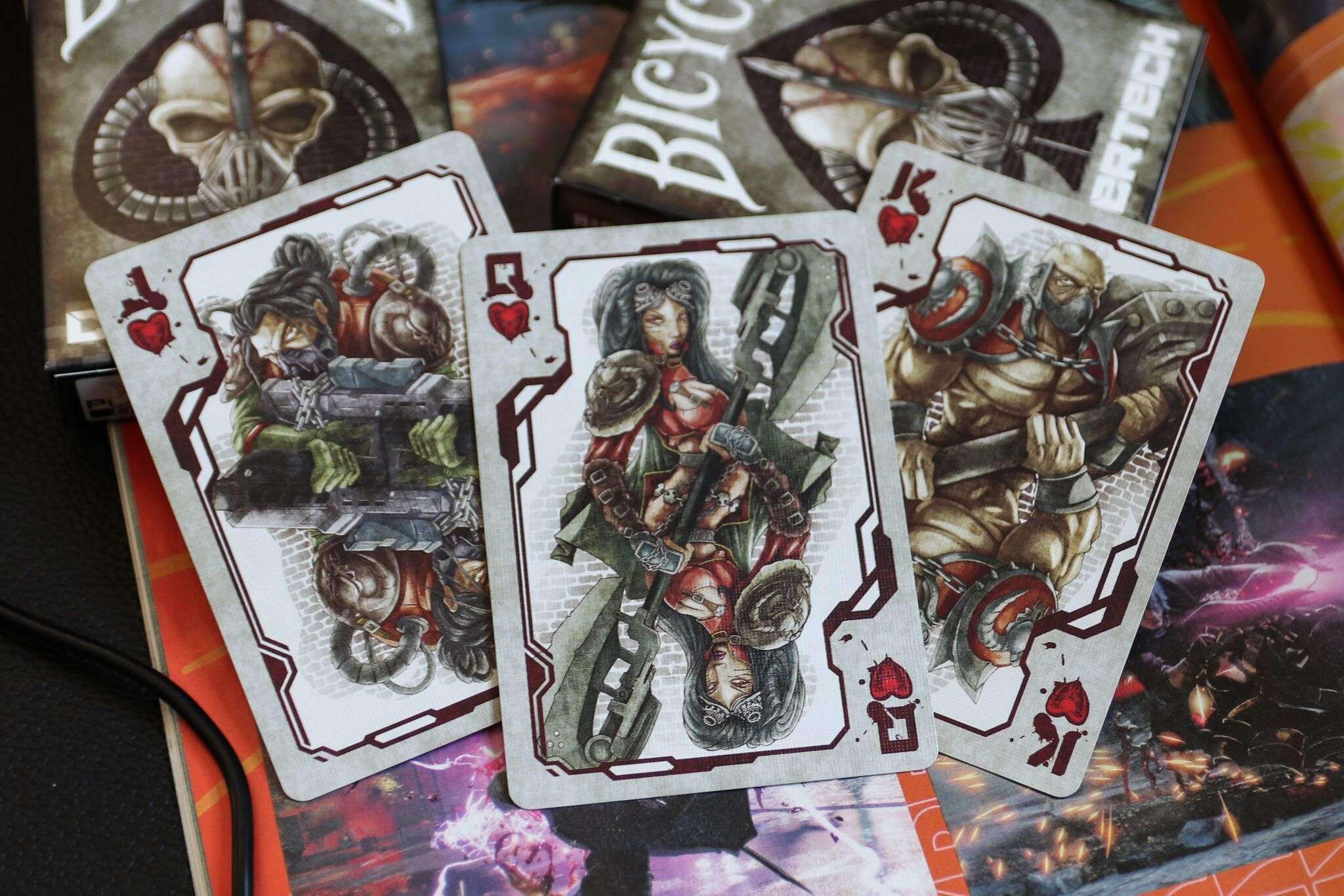 1996-cybertech-silver-gilded-bicycle-playing-cards-1.jpg