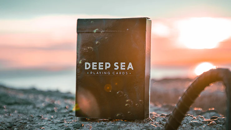 2113-deep-sea-false-anchors-v4-playing-cards-uspcc-1.jpg