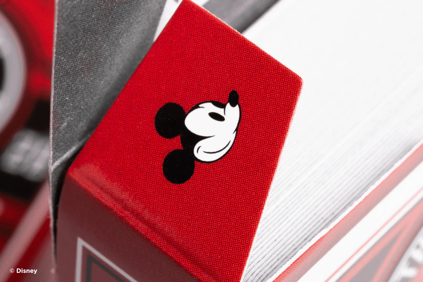 2209-disney-classic-mickey-mouse-inspired-bicycle-playing-cards-1.jpg