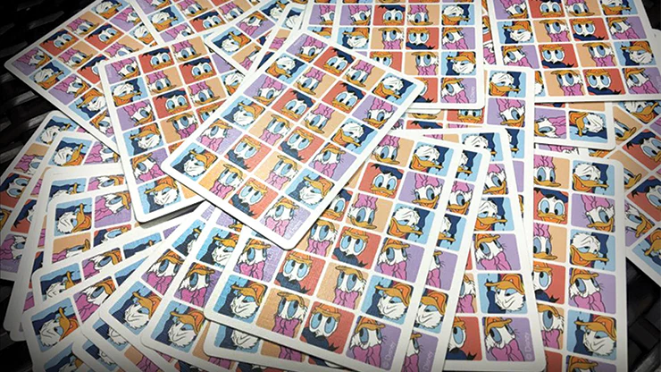 2272-donald-duck-daisy-playing-cards-jlcc-1.jpg