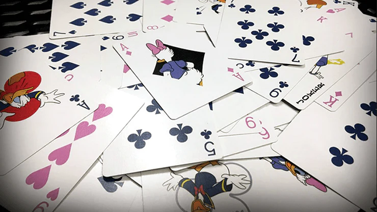 2272-donald-duck-daisy-playing-cards-jlcc-1.jpg