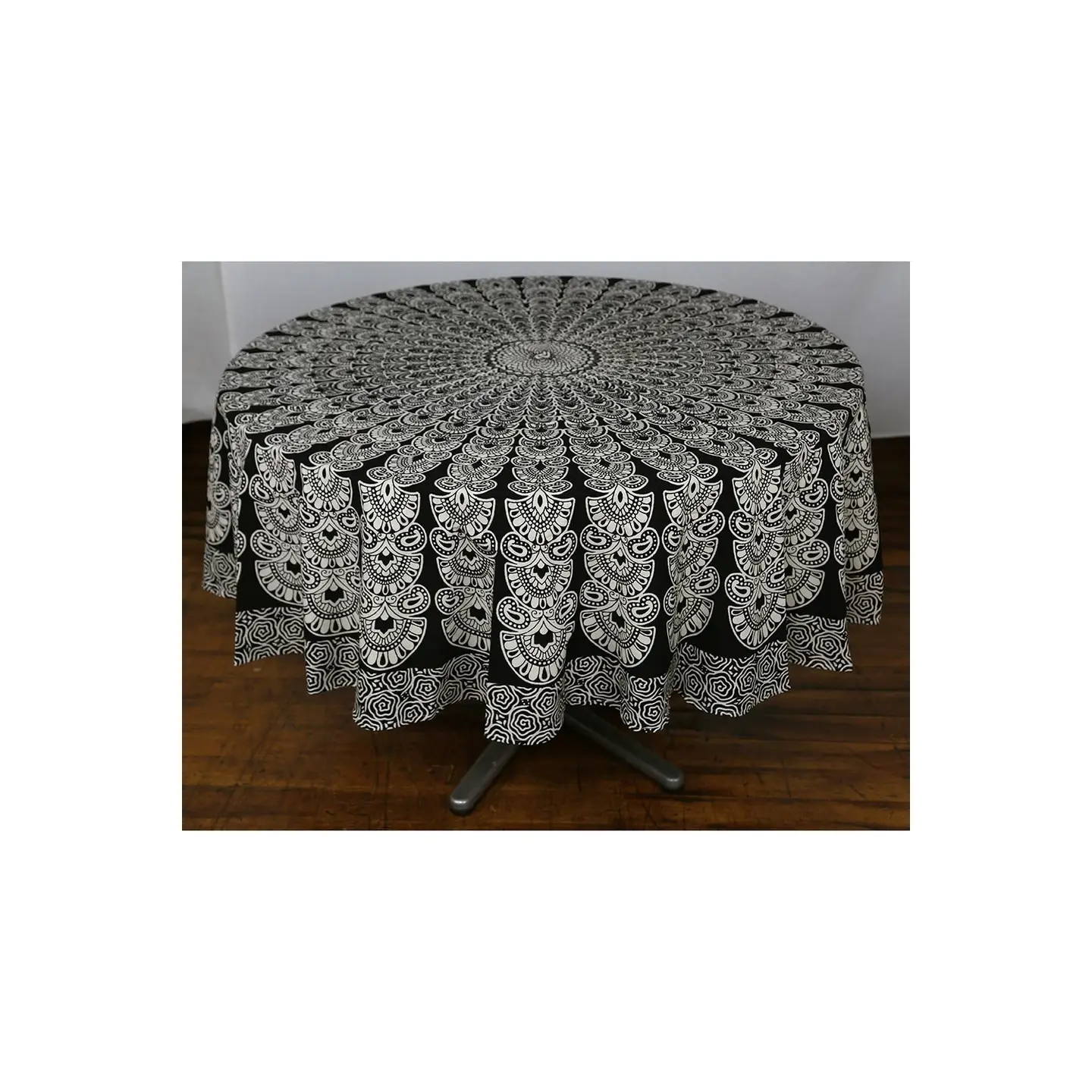 Black & White Plume Tablecloth Tapestry 80" - Hemmed Edge.