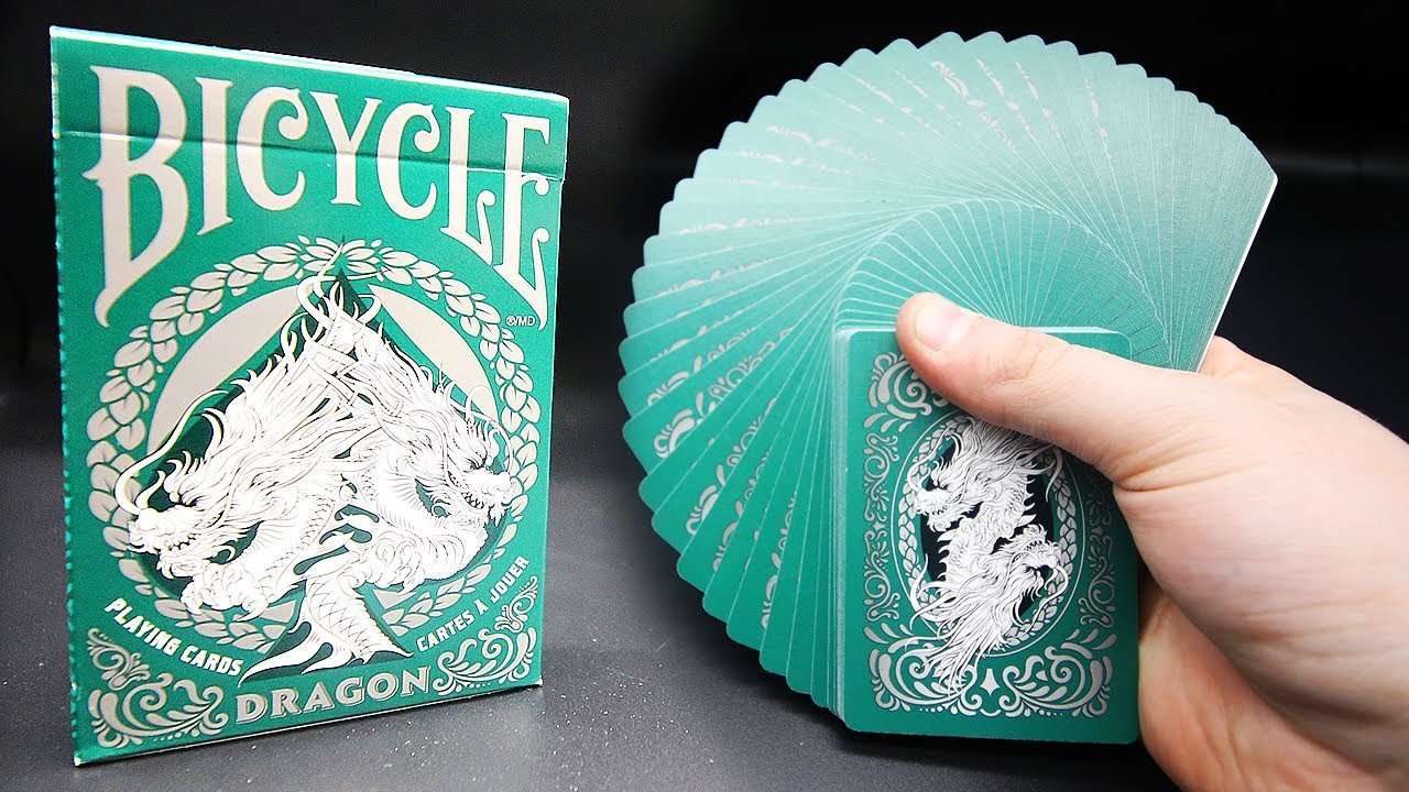 2310-dragon-bicycle-green-playing-cards-1.jpg