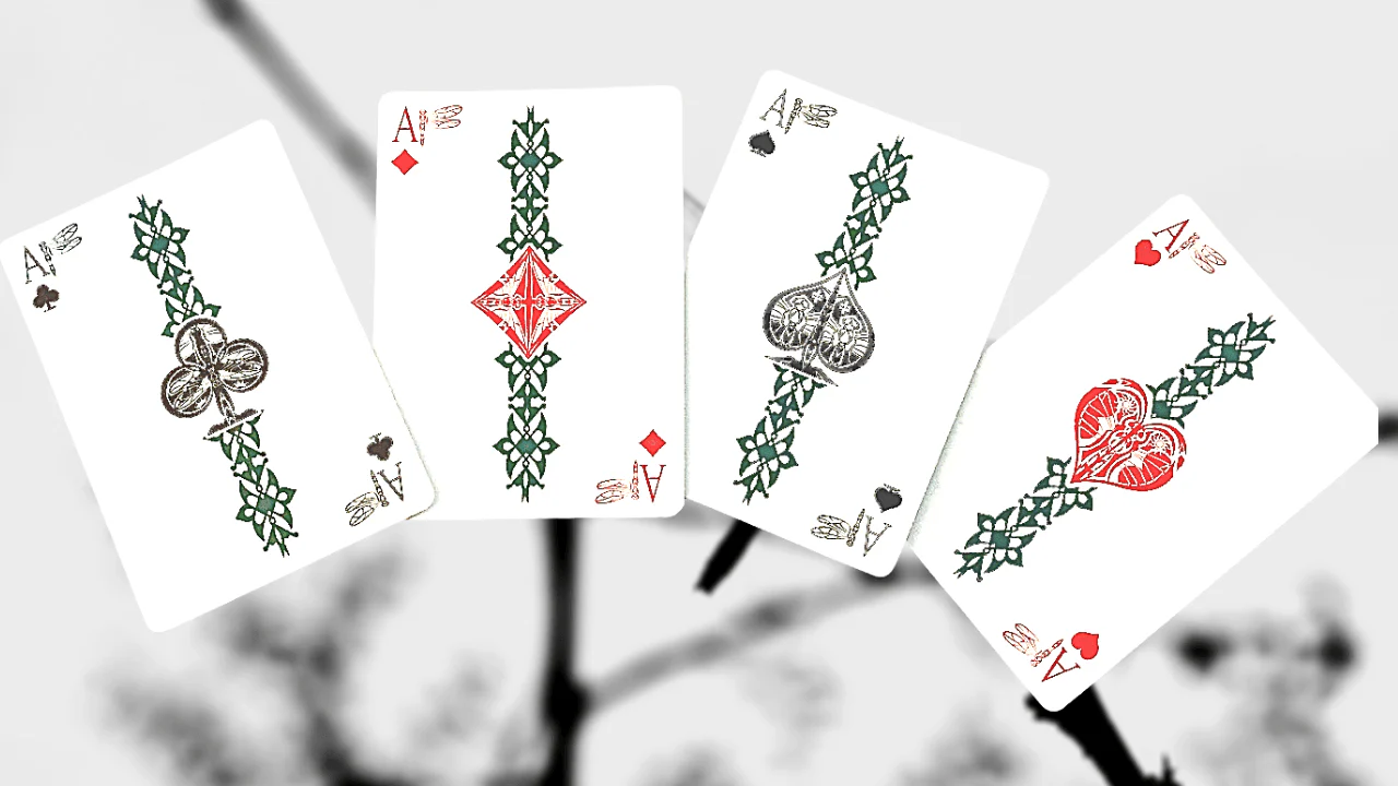 2322-dragonfly-gilded-bicycle-playing-cards-1.jpg