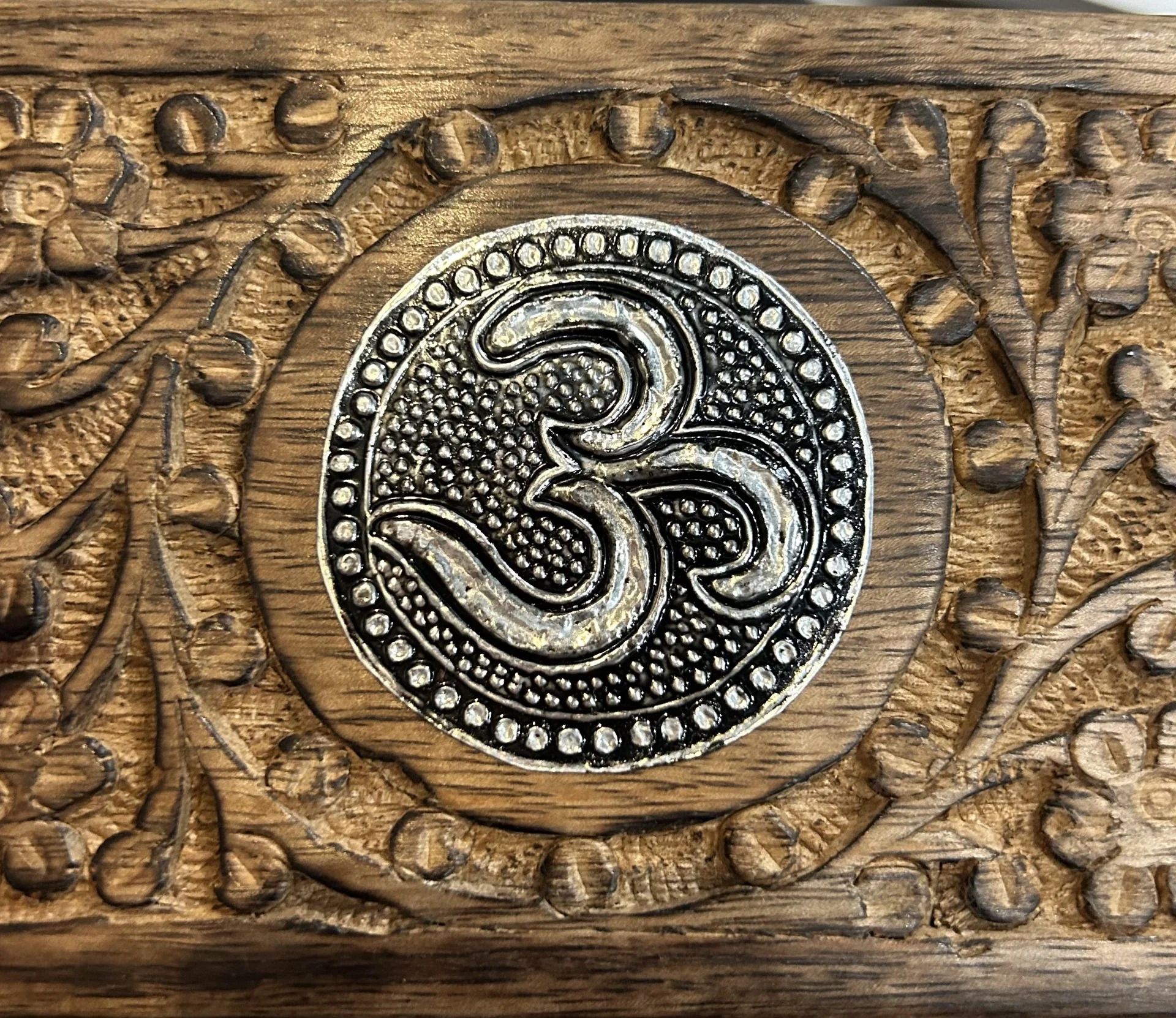 242-om-carved-wooden-box-6-x-4-in–1.webp