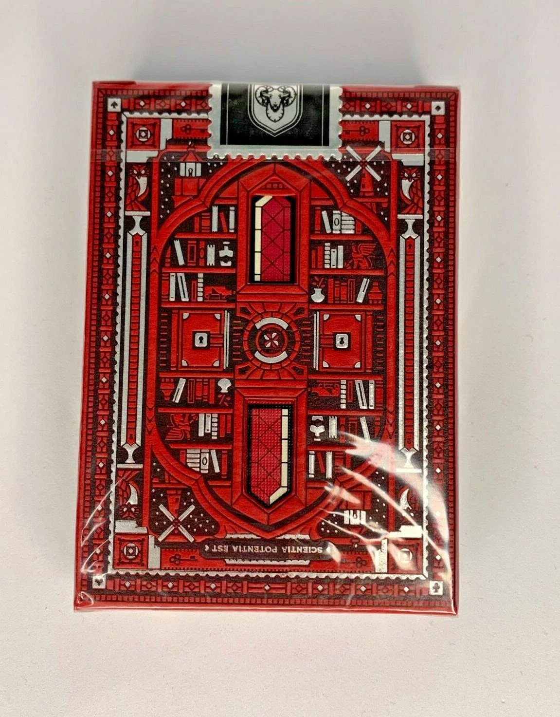 2508-enigmas-puzzle-hunt-playing-cards-uspcc-red-1.webp