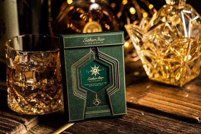 2553-esther-star-deluxe-2-deck-set-classic-deluxe-playing-cards-uspcc-1.jpg