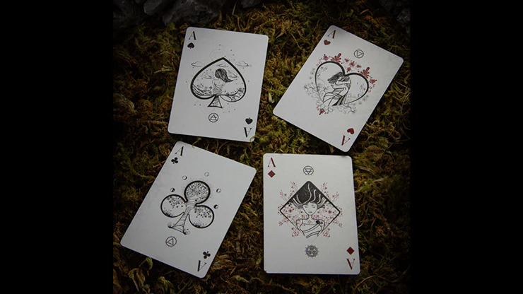 2735-fillide-acqua-v2-playing-cards-cartamundi-1.jpg
