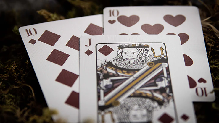 2741-fillide-a-scilian-folk-tale-v2-playing-cards-by-jocu-1.webp