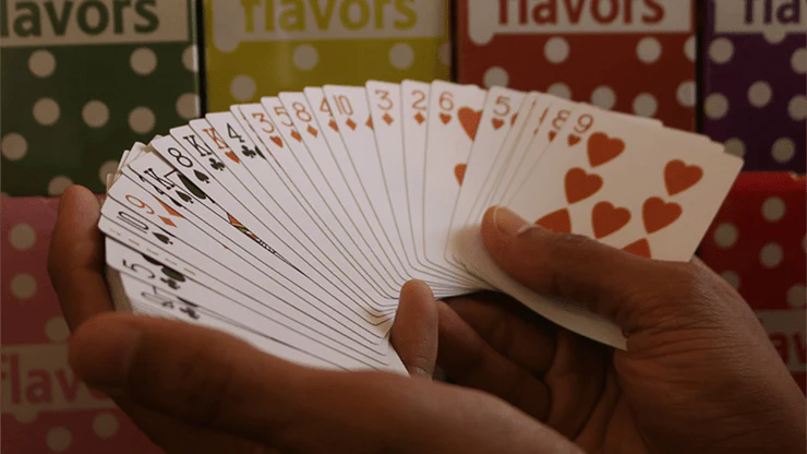2767-flavors-pineapple-playing-cards-cartamundi-1.jpg