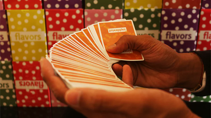 2767-flavors-pineapple-playing-cards-cartamundi-1.jpg