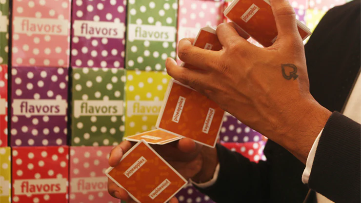2767-flavors-pineapple-playing-cards-cartamundi-1.jpg