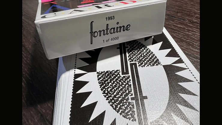 2853-fontaine-fever-dream-1993-playing-cards-uspcc-1.jpg