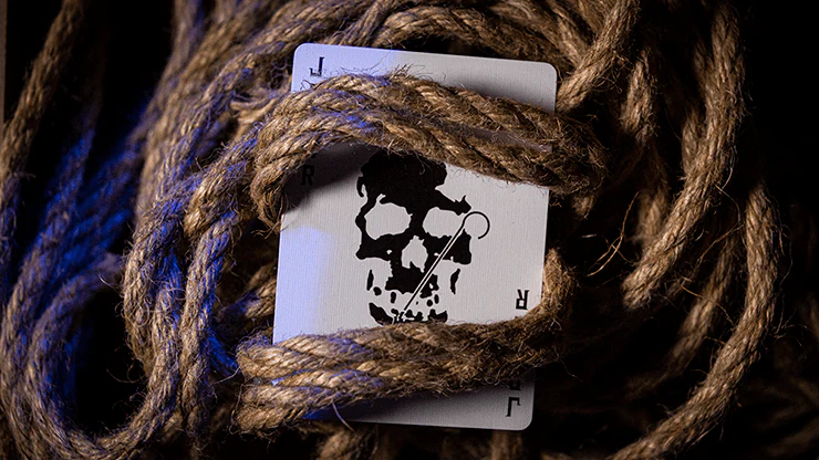 2917-freakshow-playing-cards-uspcc-1.jpg