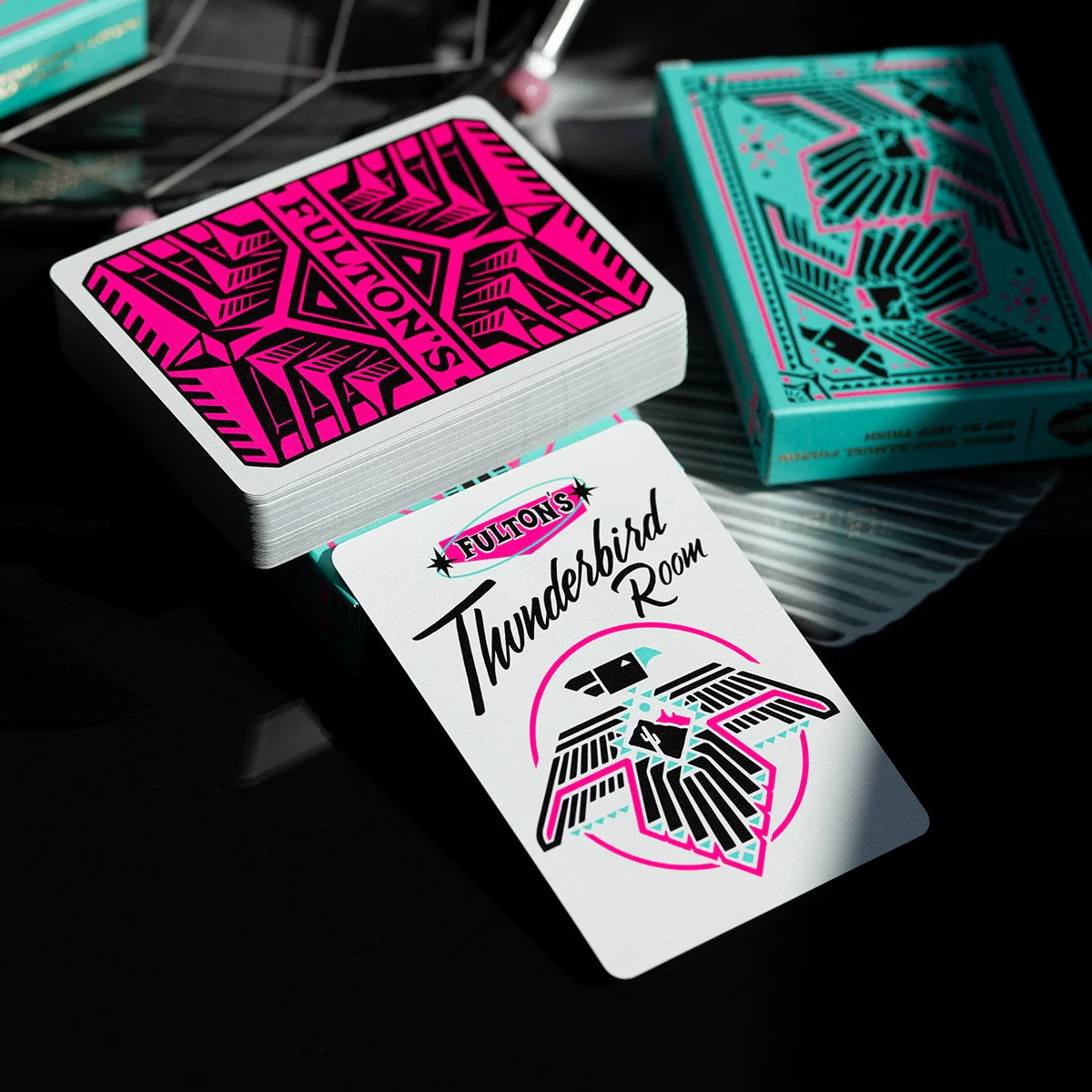 2964-fulton-s-thunderbird-room-turquoise-edition-playing-cards-1.webp