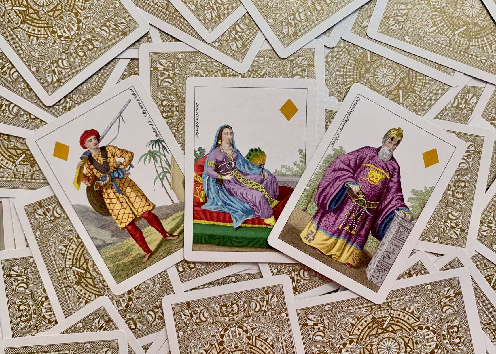 3029-geographical-gilded-playing-cards-uspcc-1.jpg