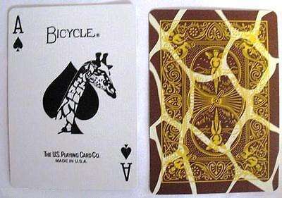 3072-giraffe-bicycle-playing-cards-deck-1.jpg