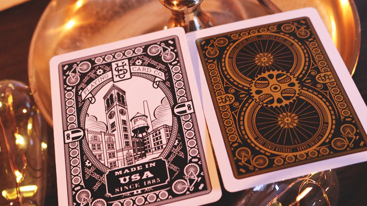 308-1885-bicycle-playing-cards-1.jpg