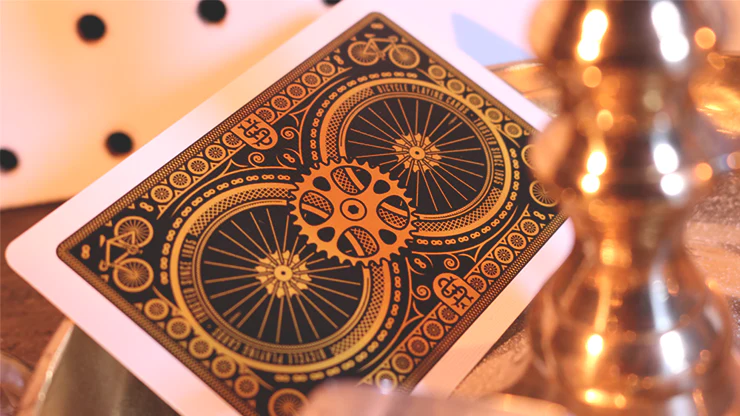 308-1885-bicycle-playing-cards-1.jpg